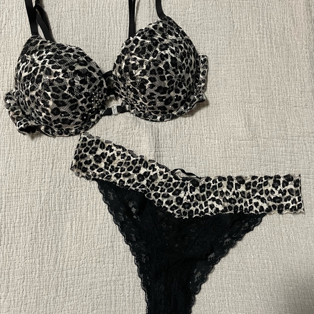 La SENZA Black and White Animal Print Bra